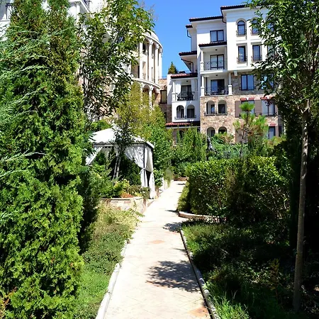 Apartcomplex Esteban Aparthotel