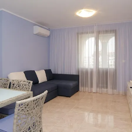 Aparthotel Apartcomplex Esteban