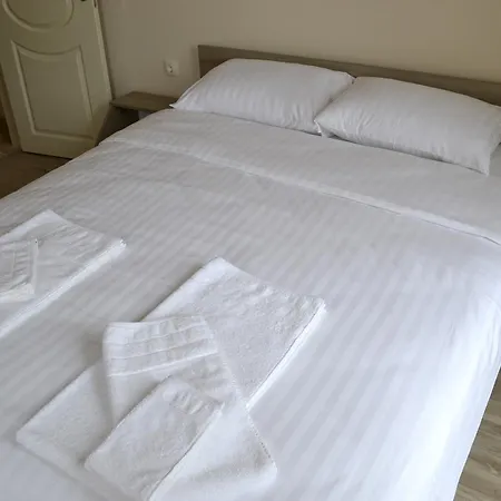 Apartcomplex Esteban *