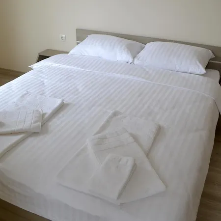 Aparthotel Apartcomplex Esteban *